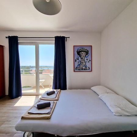 Avada Premium Apartman Novalja Kültér fotó