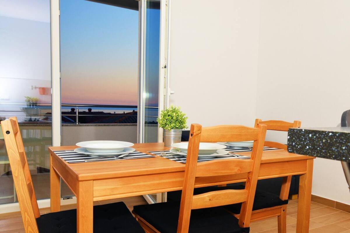 Avada Premium Apartman Novalja Kültér fotó