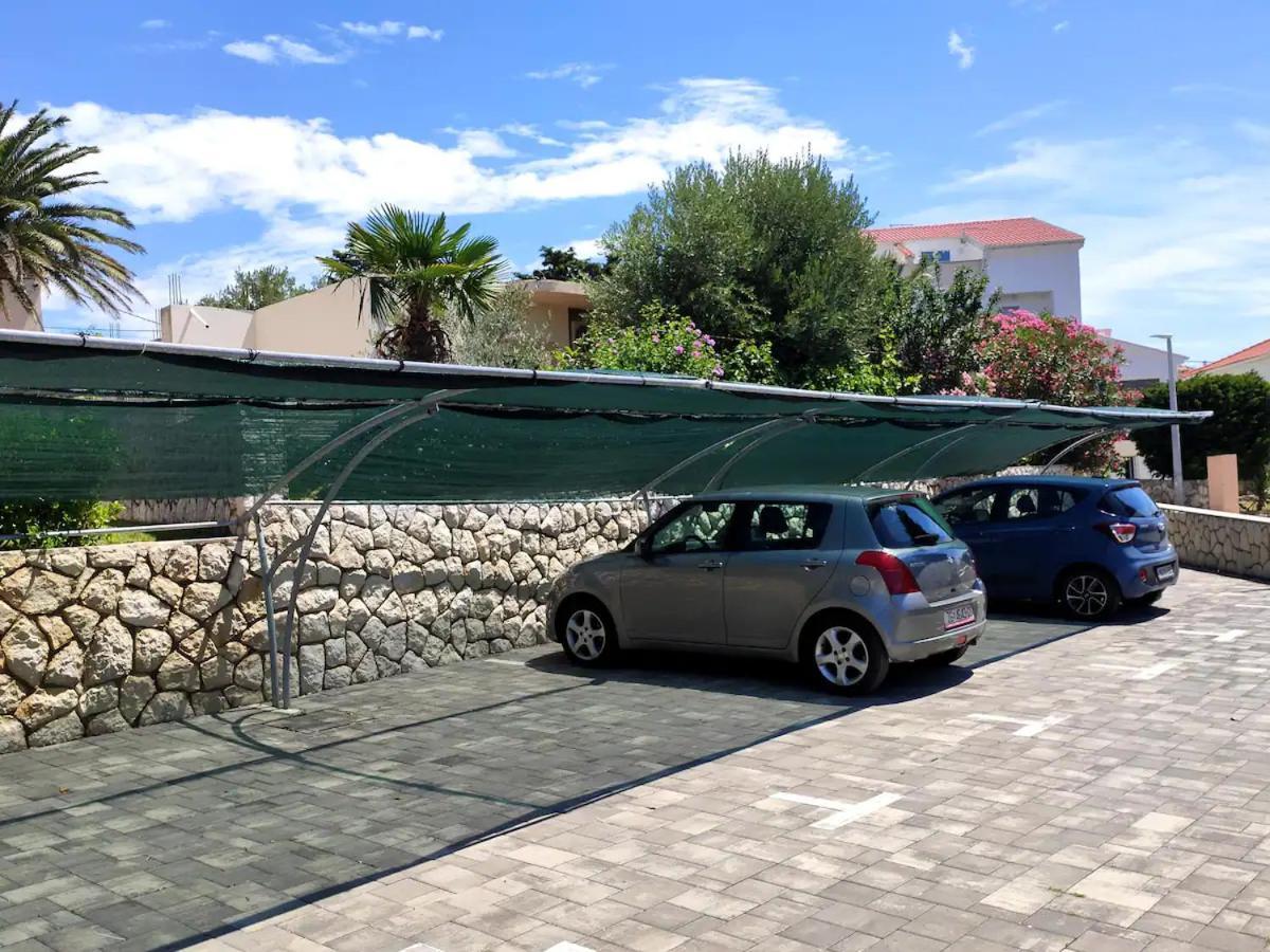 Avada Premium Apartman Novalja Kültér fotó