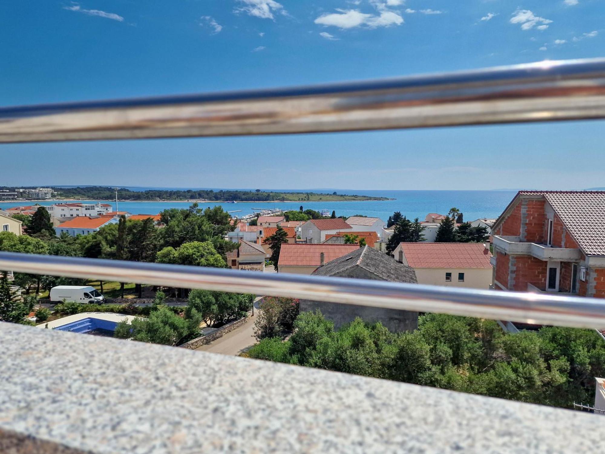 Avada Premium Apartman Novalja Kültér fotó